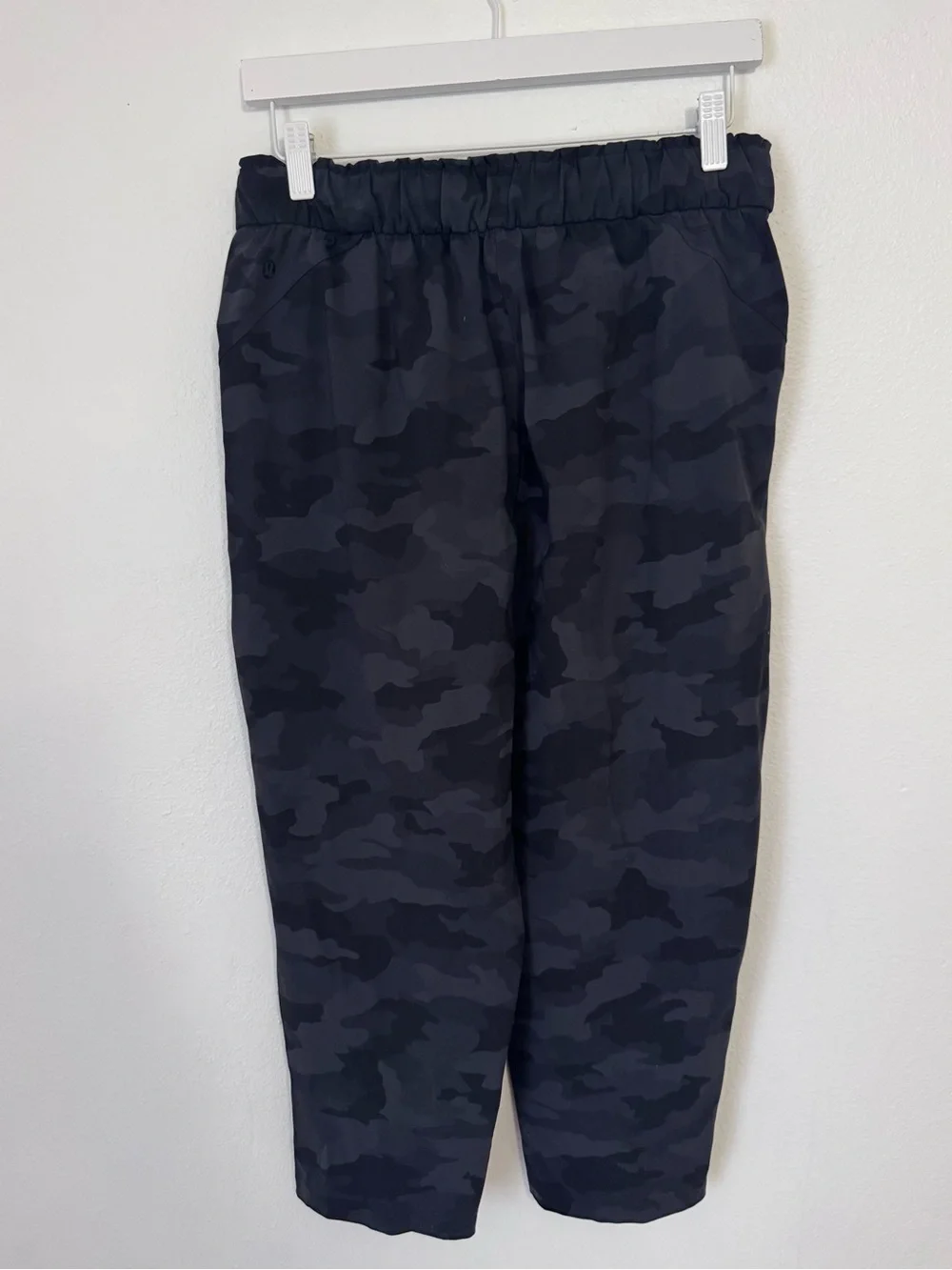 Lululemon Stretch High Rise Crop 23